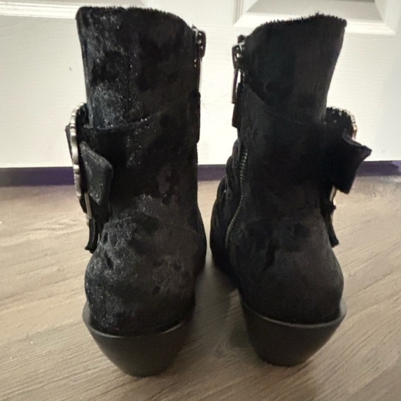 Dolls Kill / Widow | Shape Shifter Ankle Boots - Picture 3 of 3